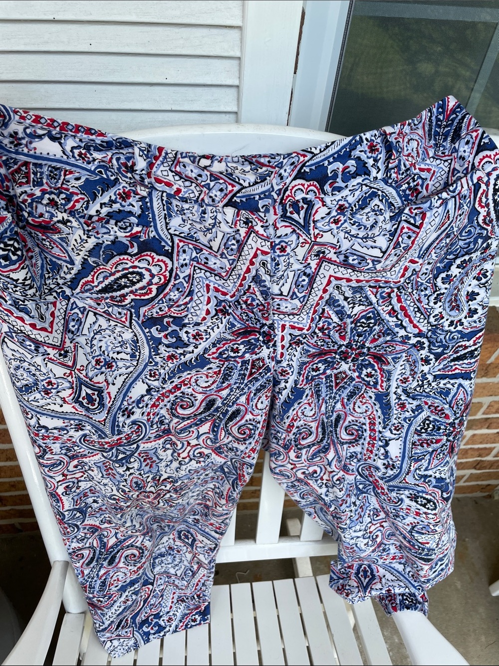 July 4th Capris. Red/white/blue-Talbots Paisley Capris - Picture 1 of 11
